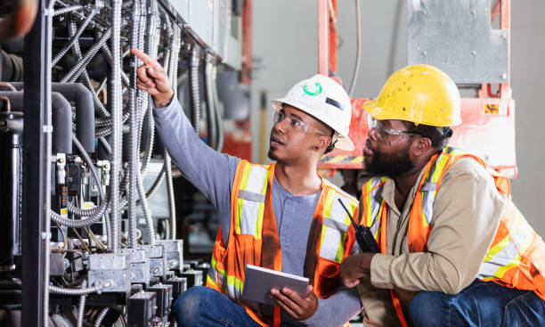 Best Electric Panel Repair  in Woodside, CA